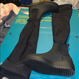 JEFFERY Campbell monsoon-2